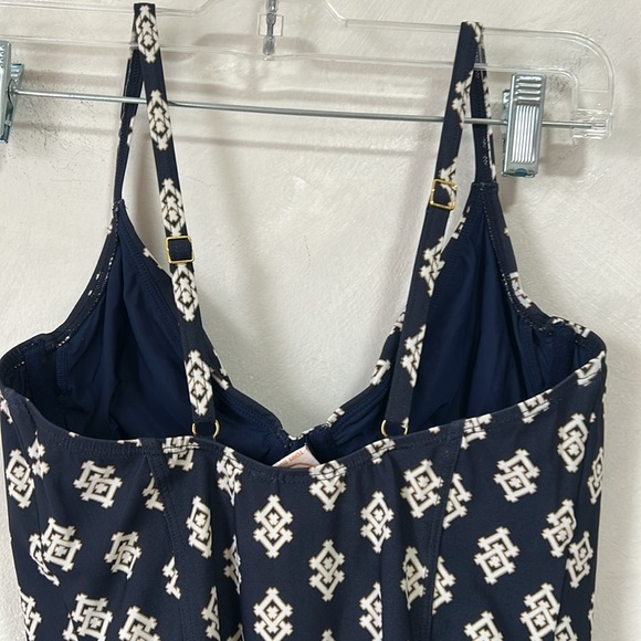Tory Burch “Double Diamond” Full Piece Bathing Suit size small - Picture 6 of 9